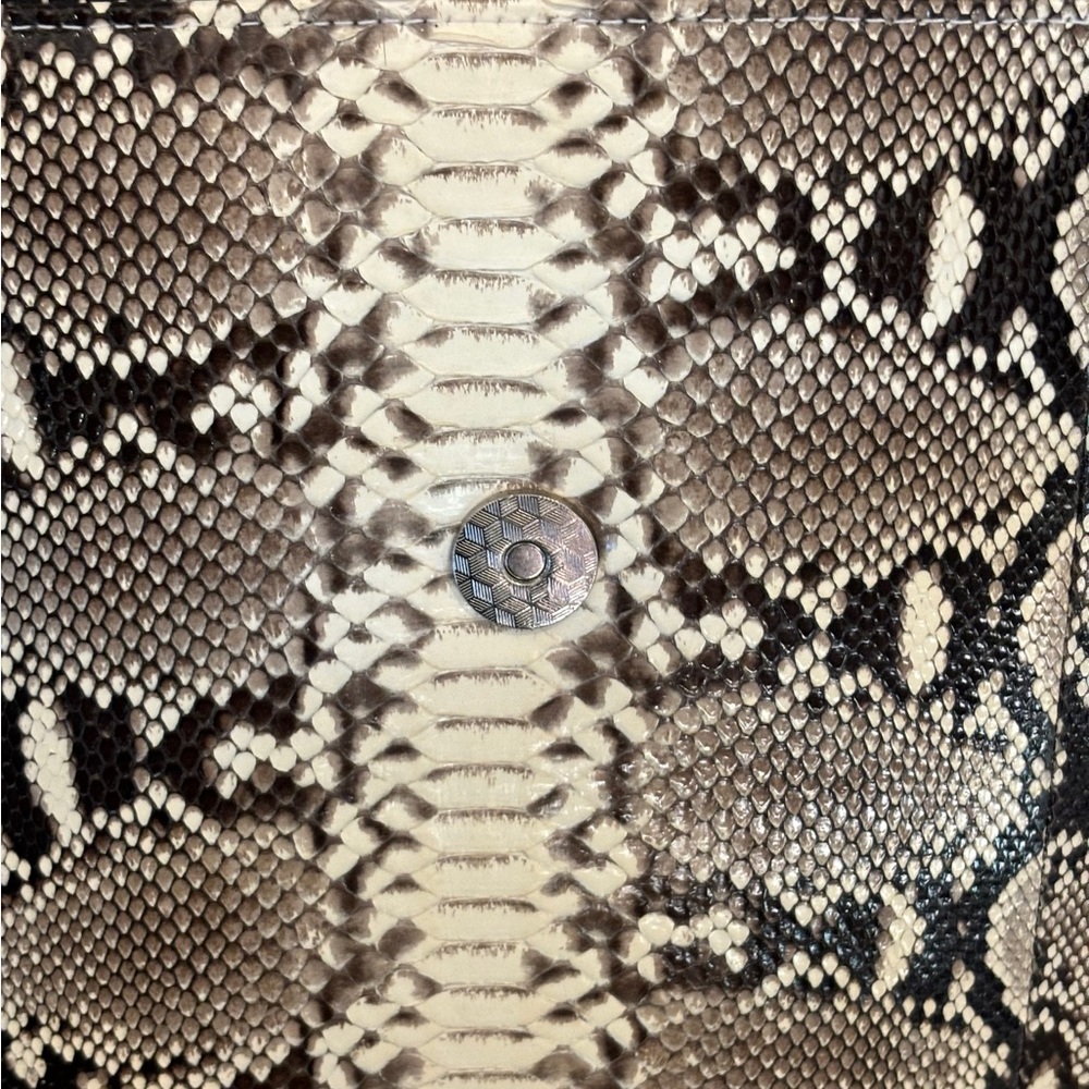 Handmade Snake Skin Shoulder Bag - Picture 12 of 15